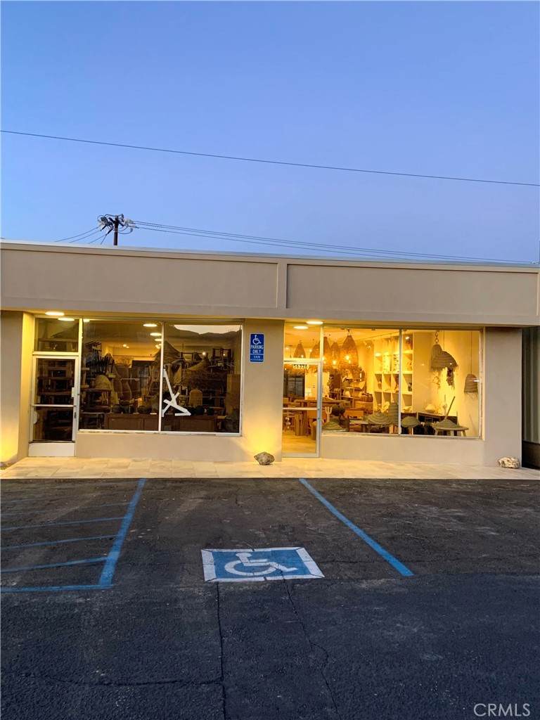 https://bt-photos.global.ssl.fastly.net/socal/orig_boomver_1_414061225-2.jpg