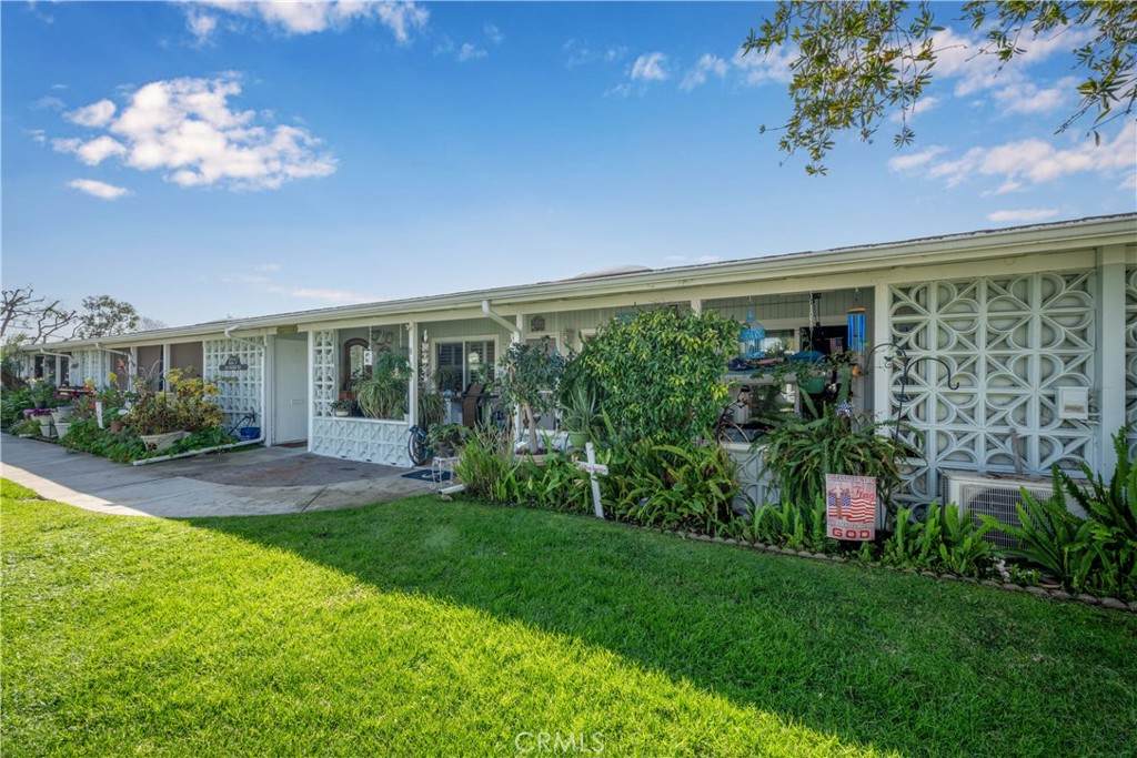 1301-M-3 Skokie Road - Photo 1