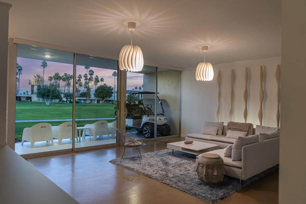 407 Desert Lakes Drive - Photo 1