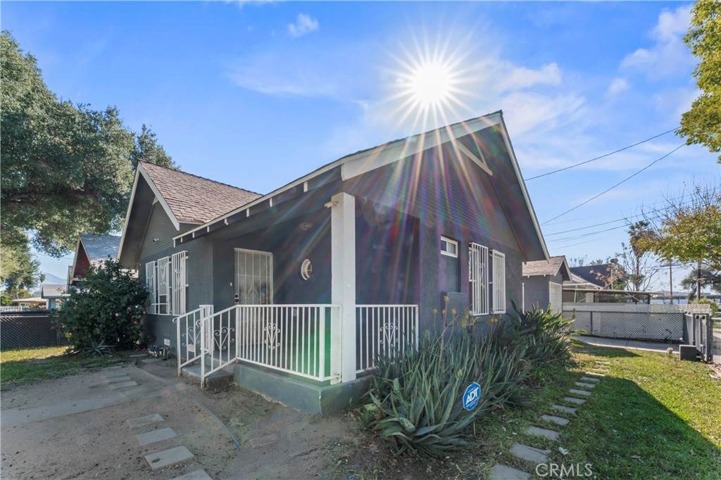https://bt-photos.global.ssl.fastly.net/socal/orig_boomver_1_414245664-2.jpg