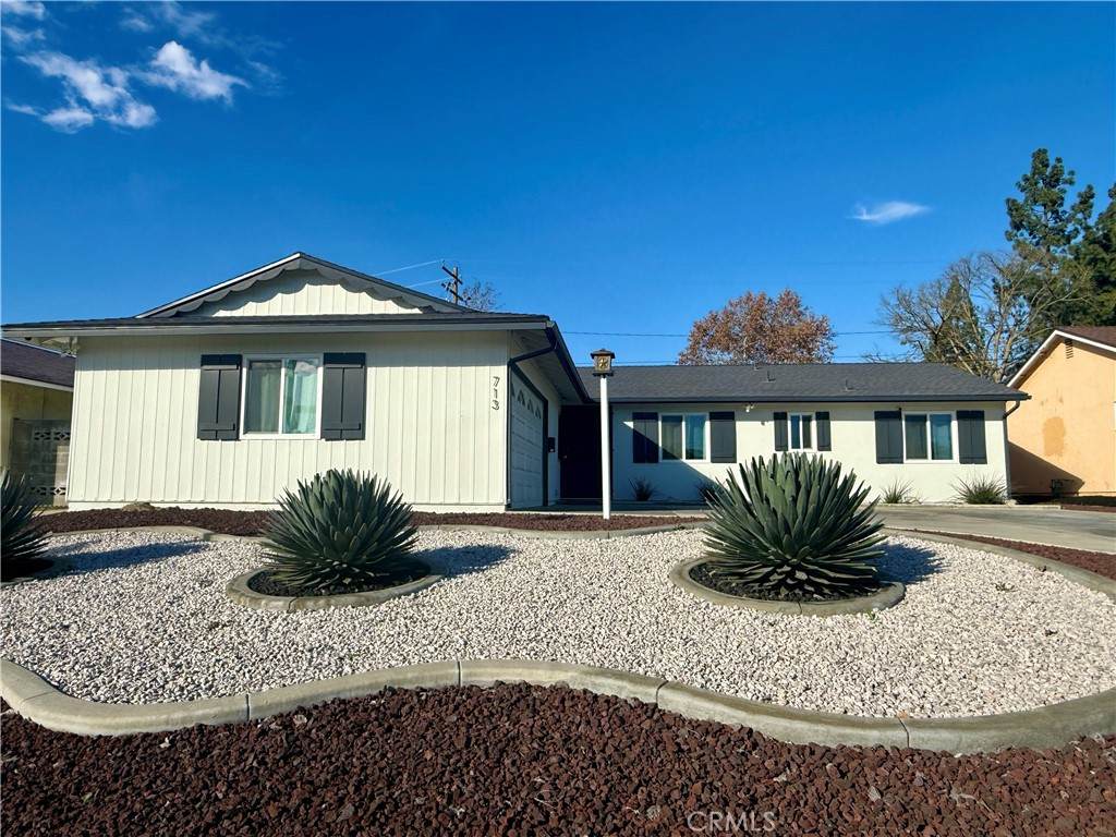 713 Edwin Avenue - Photo 1