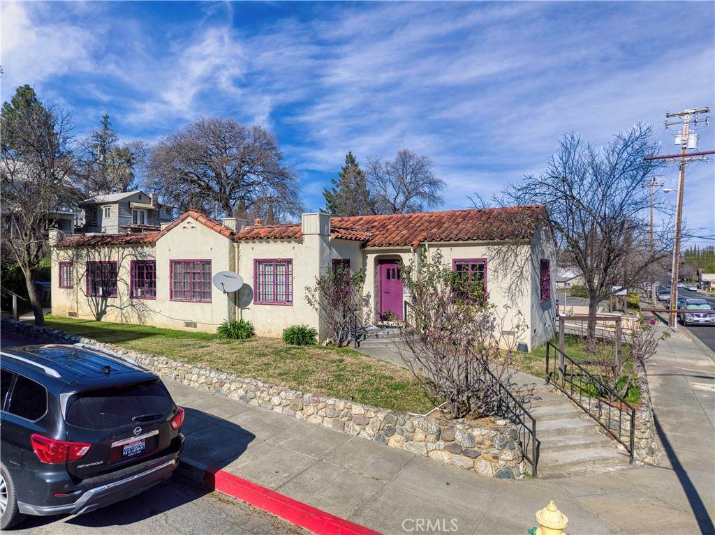 301 Forbes Street - Photo 1