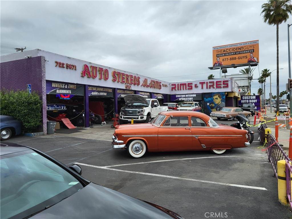 5747 Whittier Boulevard - Photo 1