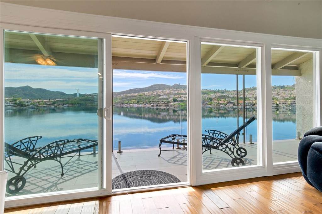 22196 Treasure Island - Photo 1