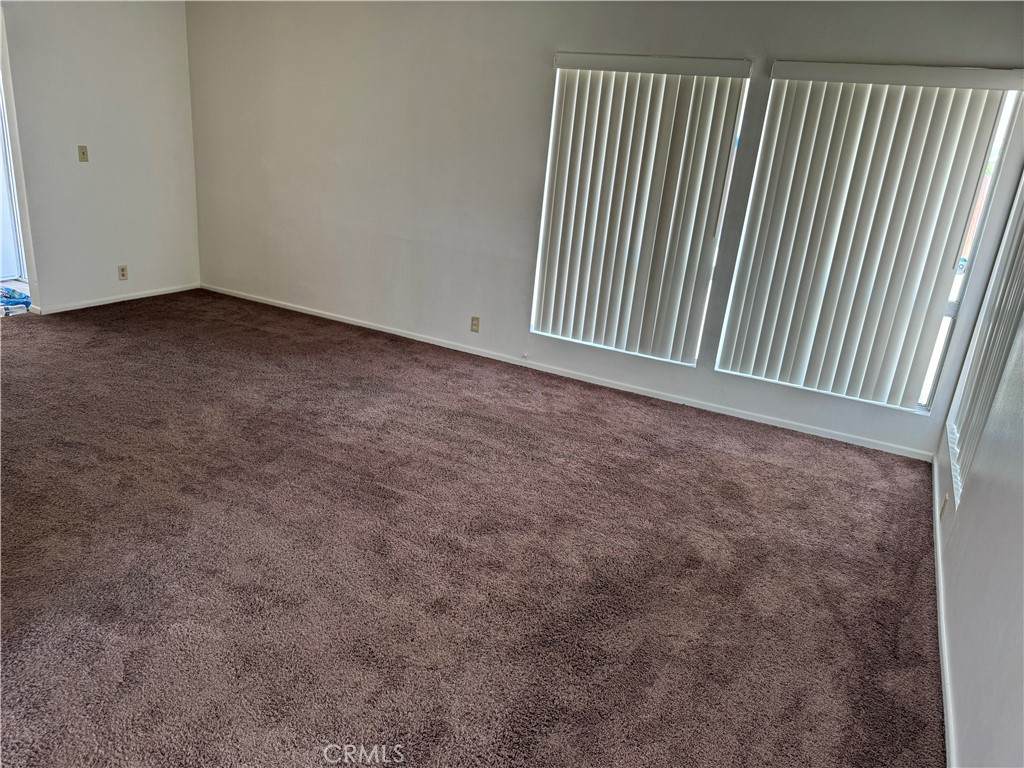 824 Whittier - Photo 1