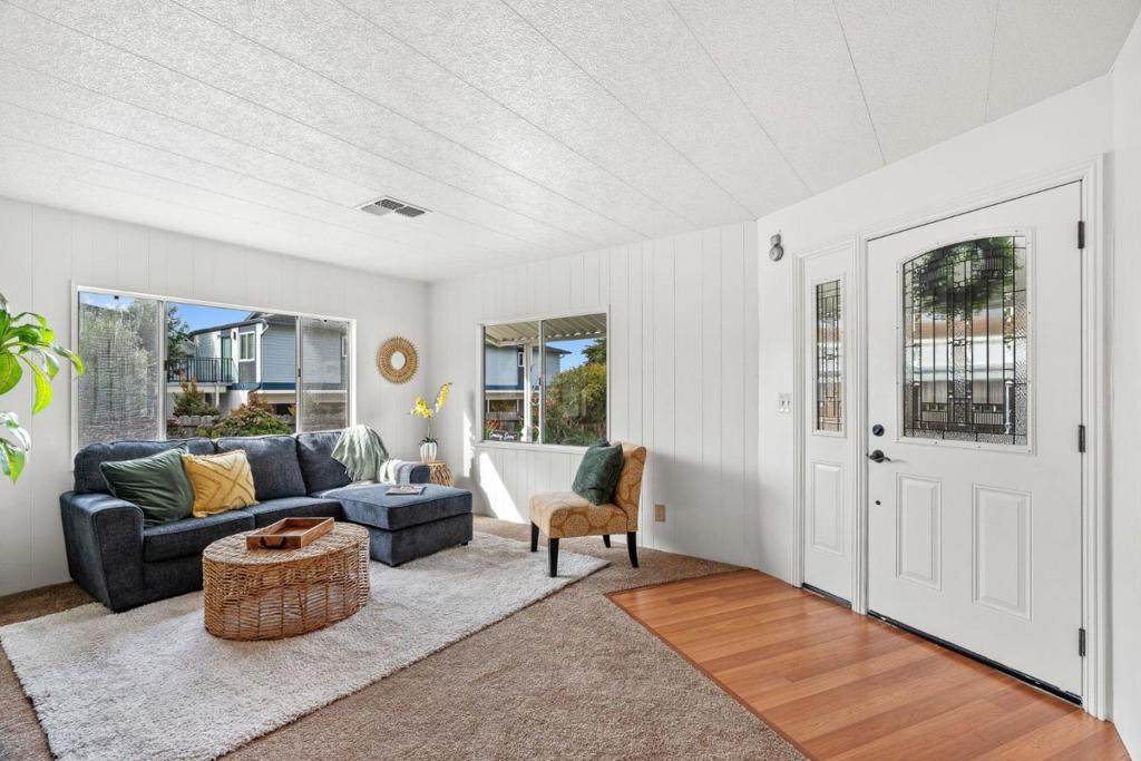 3128 Crescent Avenue - Photo 1