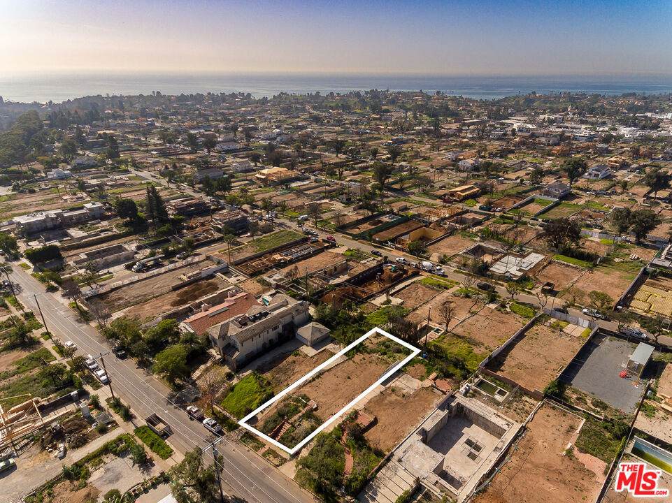 1035 Chautauqua Boulevard - Photo 1