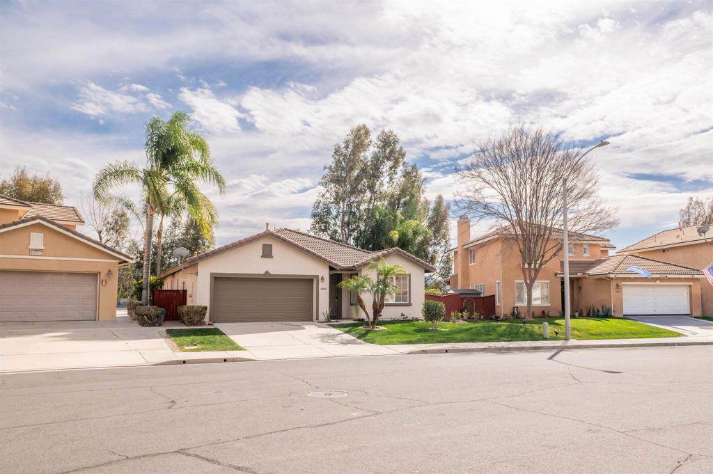 https://bt-photos.global.ssl.fastly.net/socal/orig_boomver_1_414758704-2.jpg