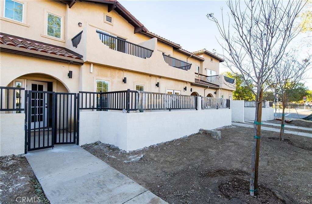 https://bt-photos.global.ssl.fastly.net/socal/orig_boomver_1_415045740-2.jpg