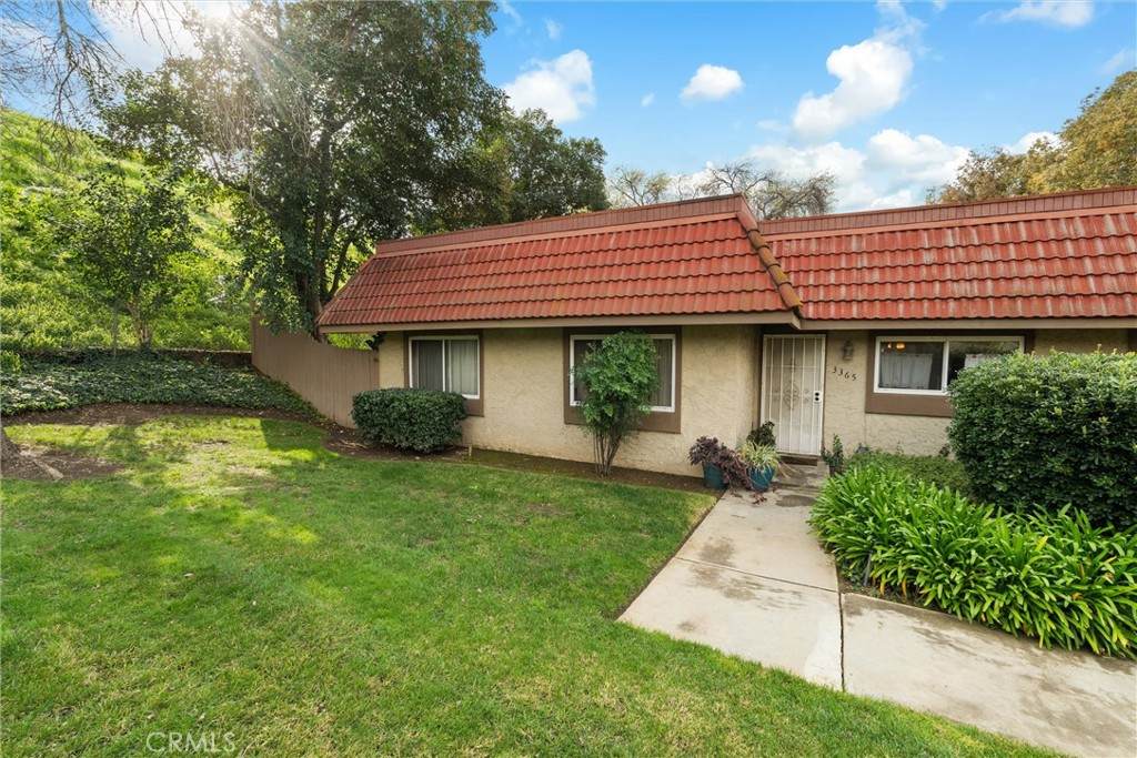 3365 Orange Grove Avenue - Photo 1