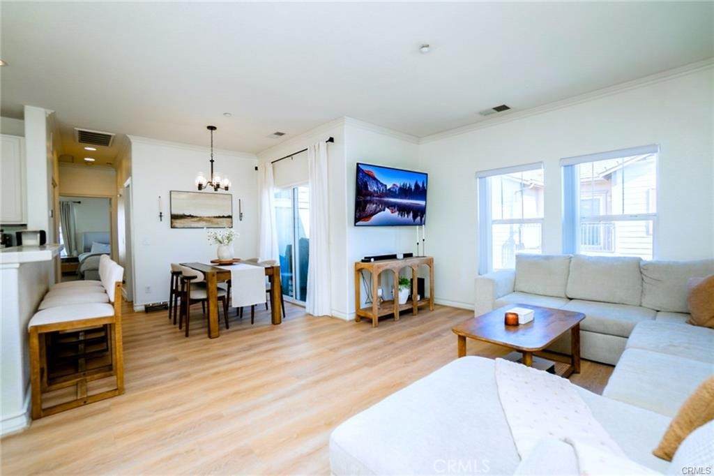 https://bt-photos.global.ssl.fastly.net/socal/orig_boomver_1_415107302-2.jpg