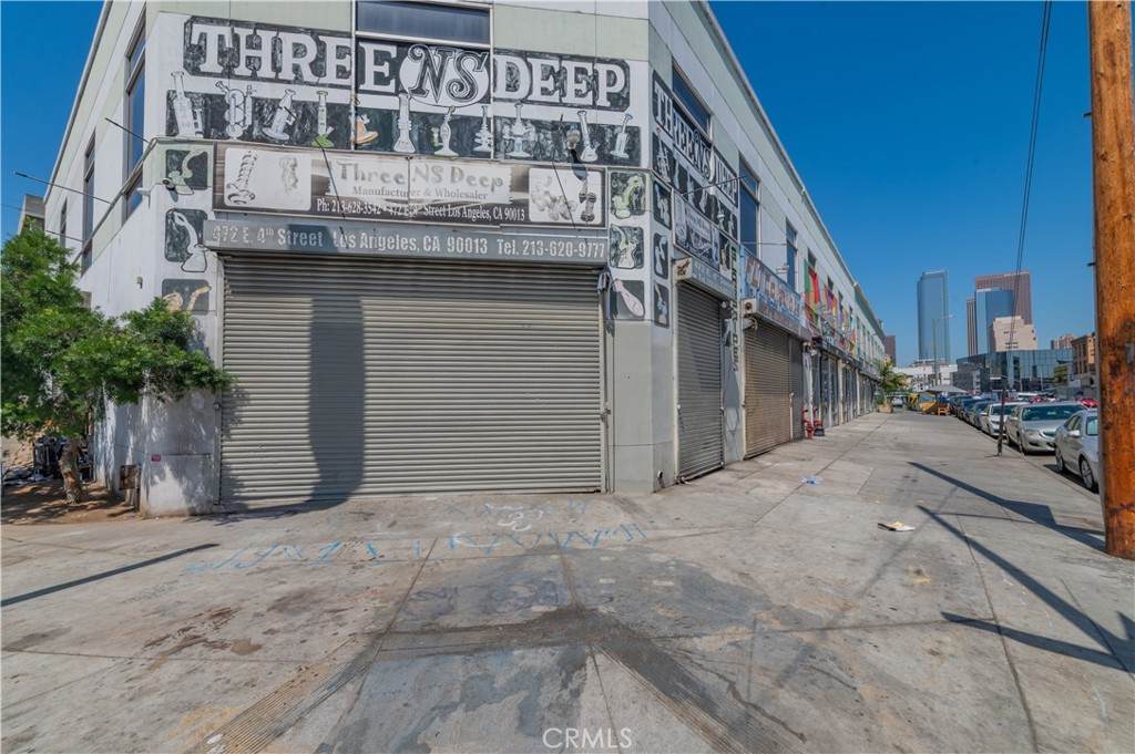 472 4th Street - Photo 1