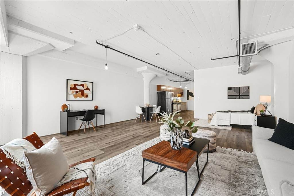https://bt-photos.global.ssl.fastly.net/socal/orig_boomver_1_415409104-2.jpg