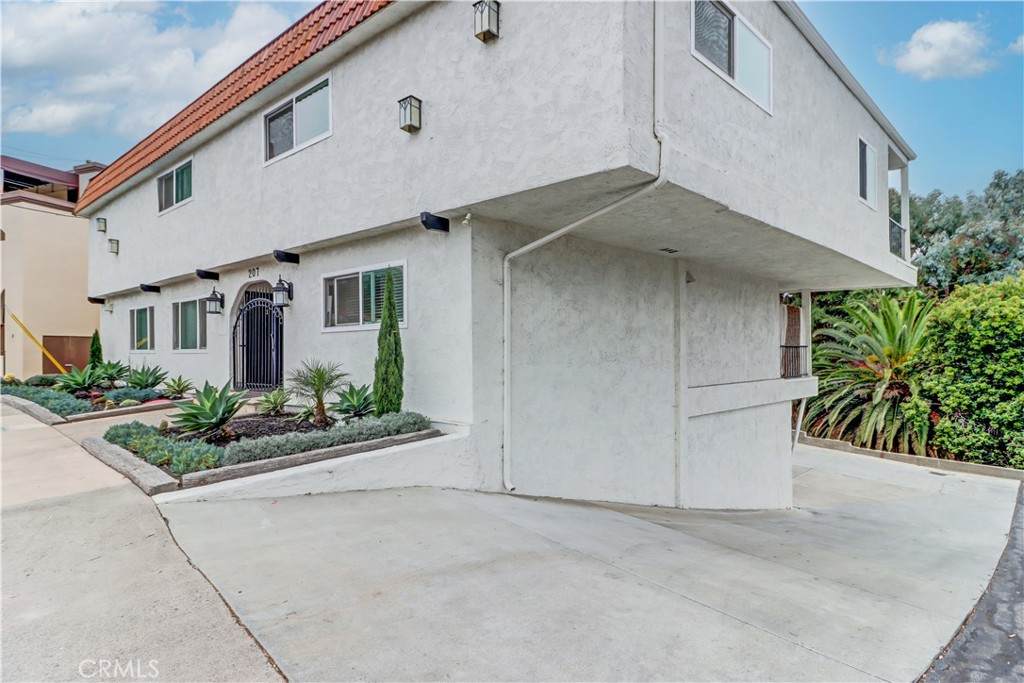 https://bt-photos.global.ssl.fastly.net/socal/orig_boomver_1_415435912-2.jpg