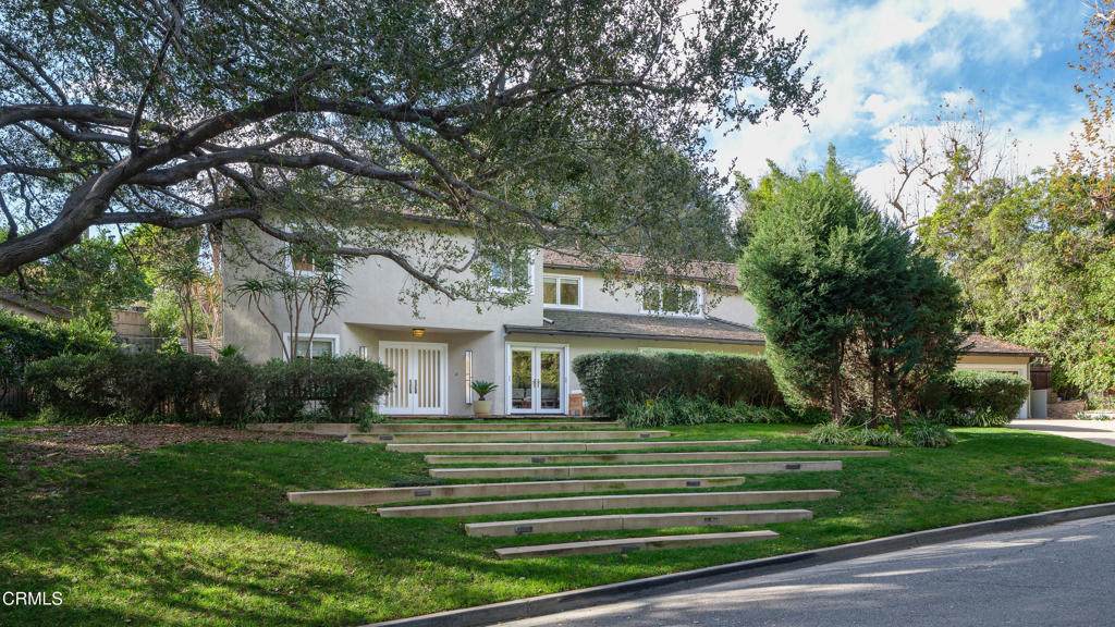 766 Canon Drive - Photo 1