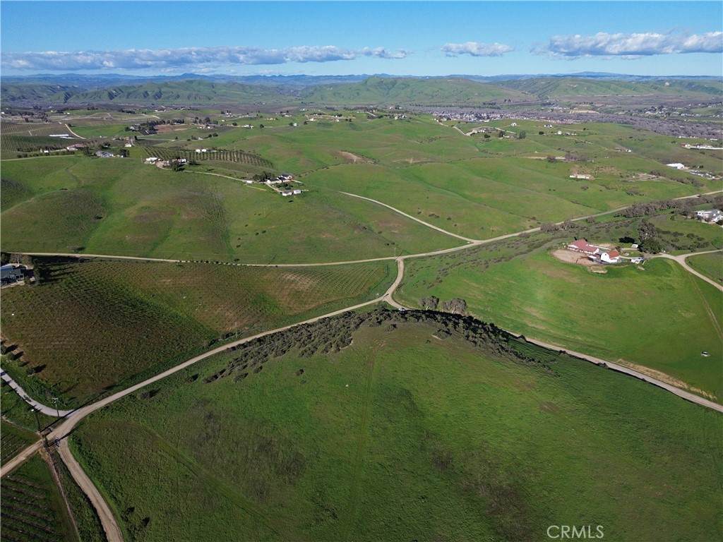 1641 Sutliff Road - Photo 1