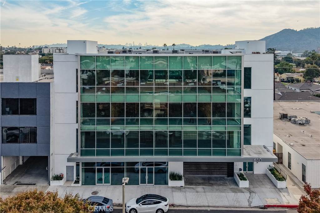 610 Broadway - Photo 1