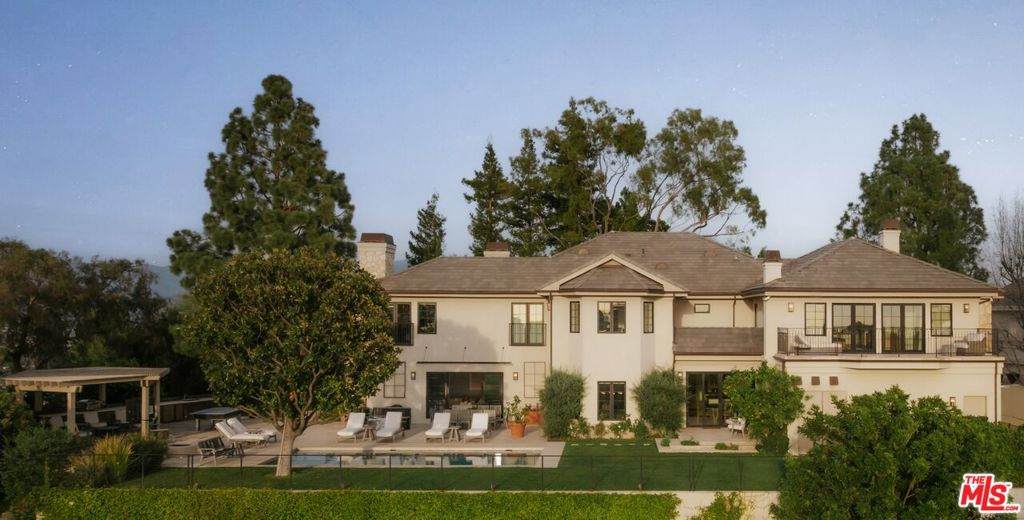 12072 Crest Court - Photo 1