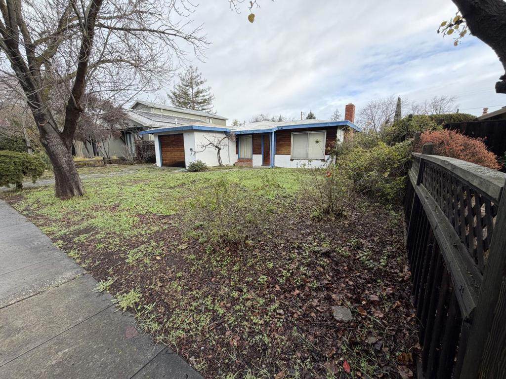 2971 Bryant Street - Photo 1