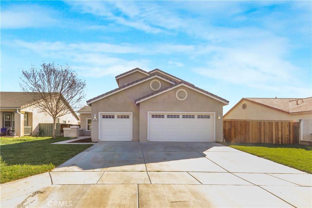 242 Spinnaker Street - Photo 1