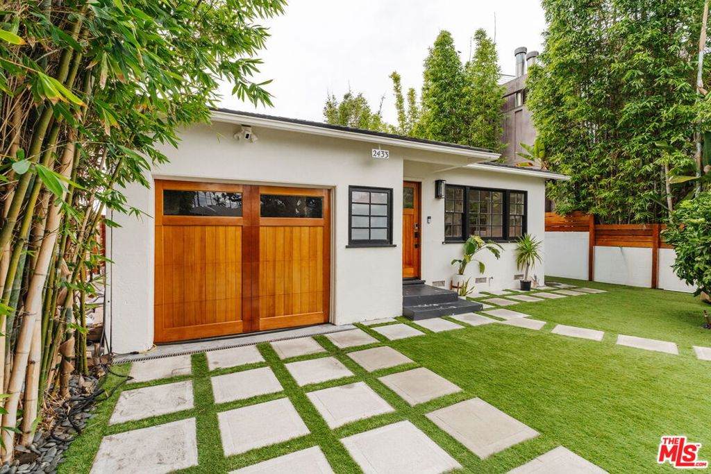 2433 Wilson Avenue - Photo 1