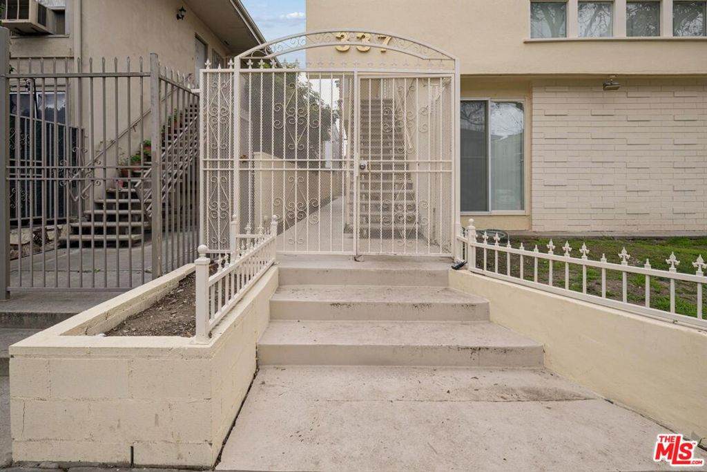 https://bt-photos.global.ssl.fastly.net/socal/orig_boomver_1_415859729-2.jpg