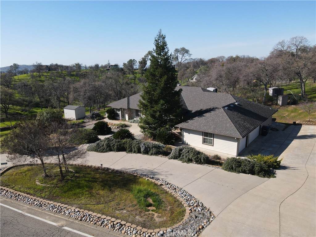 41766 John Muir Drive - Photo 1