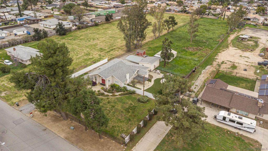 12730 8Th St - Photo 1