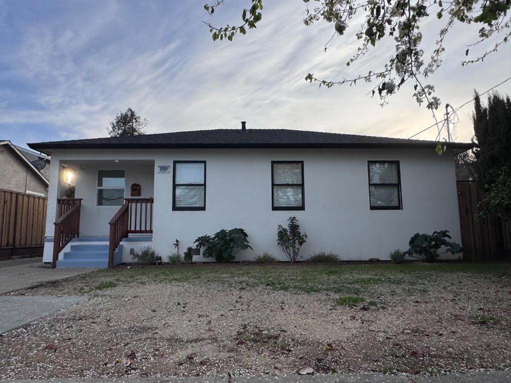 37029 Olive Street - Photo 1