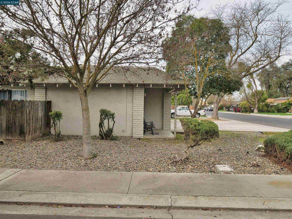 https://bt-photos.global.ssl.fastly.net/socal/orig_boomver_1_415903435-2.jpg