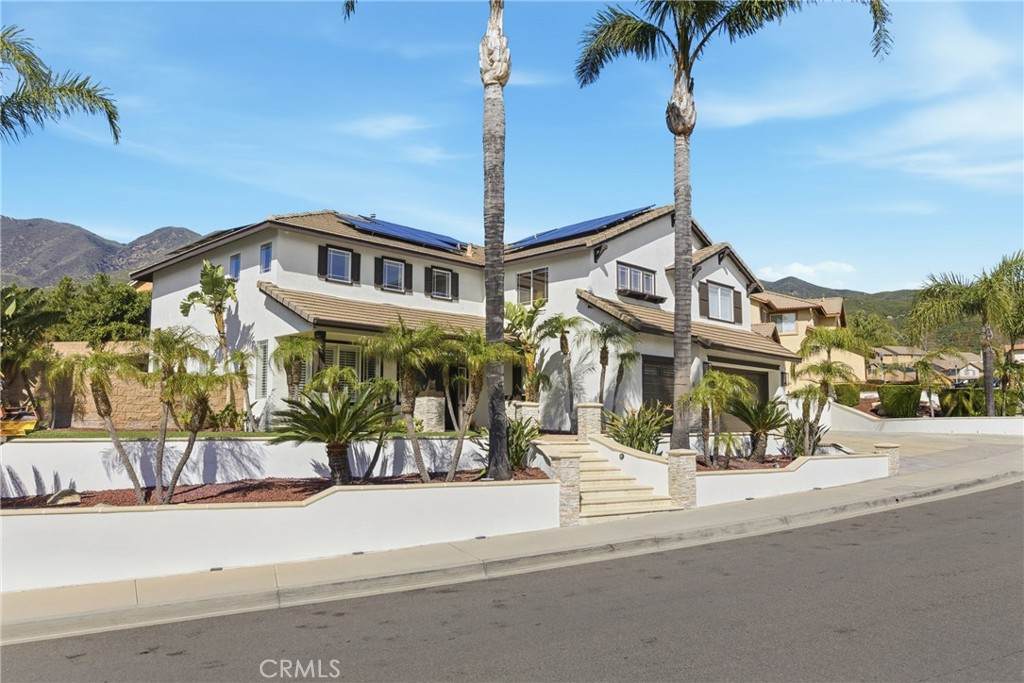 https://bt-photos.global.ssl.fastly.net/socal/orig_boomver_1_415918572-2.jpg