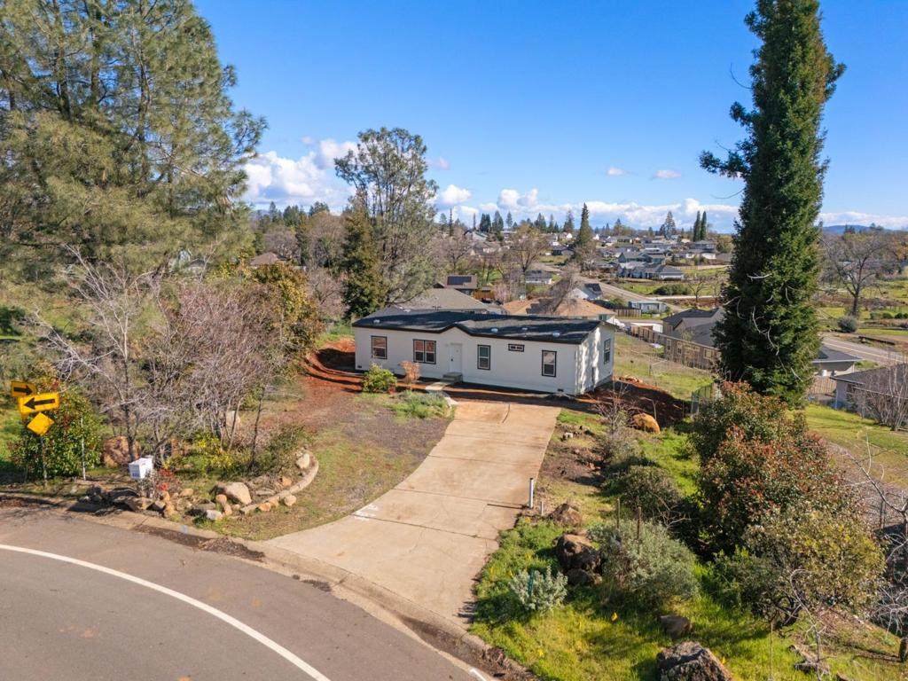 333 Circlewood Drive - Photo 1