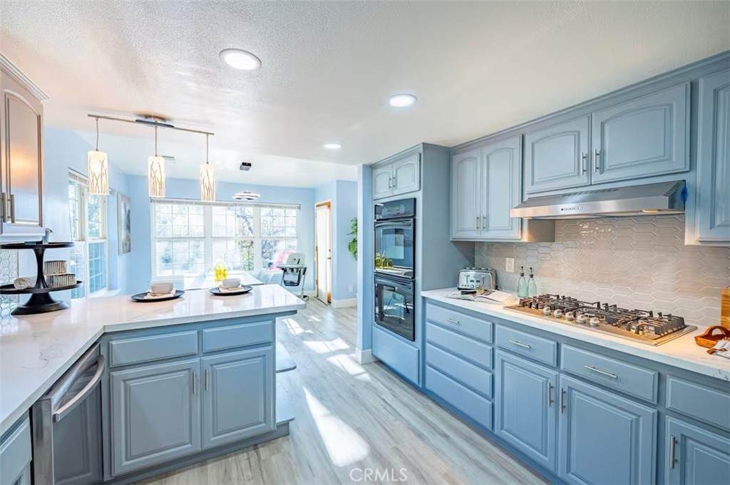 40202 Hillsborough Loop - Photo 1