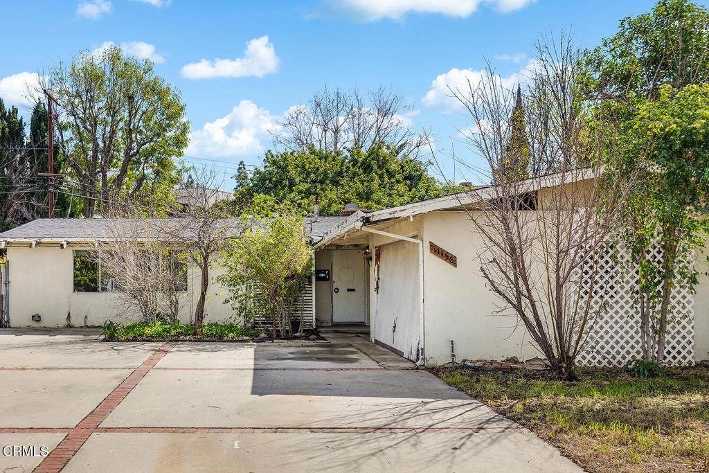 11158 Orion Avenue - Photo 1