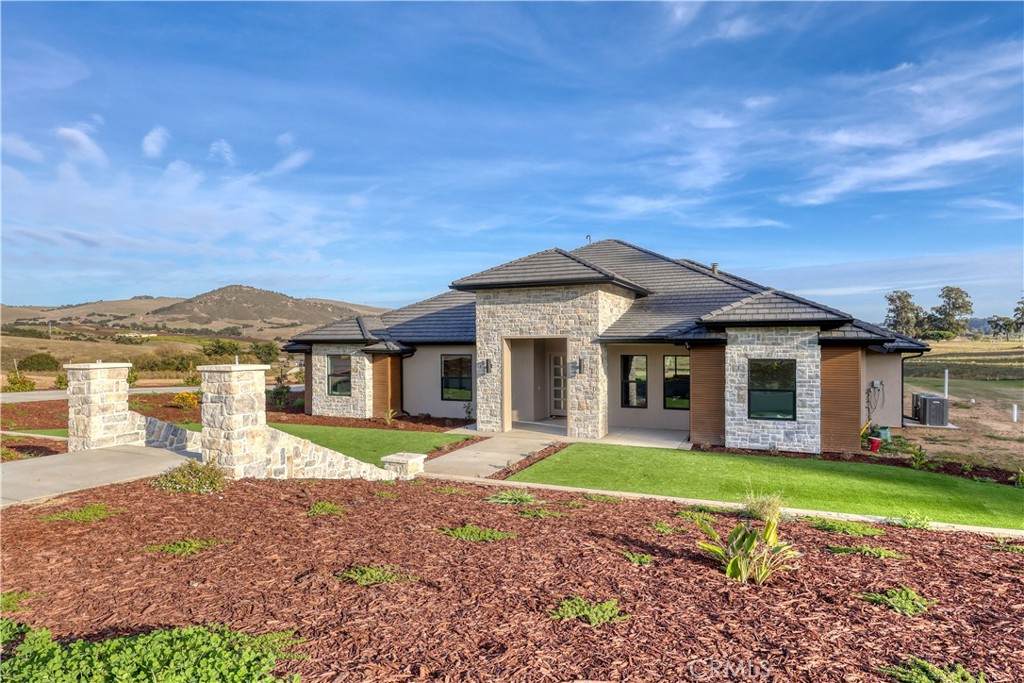 155 Vista Montana Ln - Photo 1