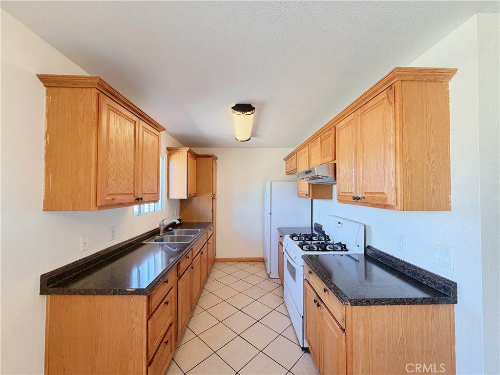 5834 Ferguson Dr - Photo 1