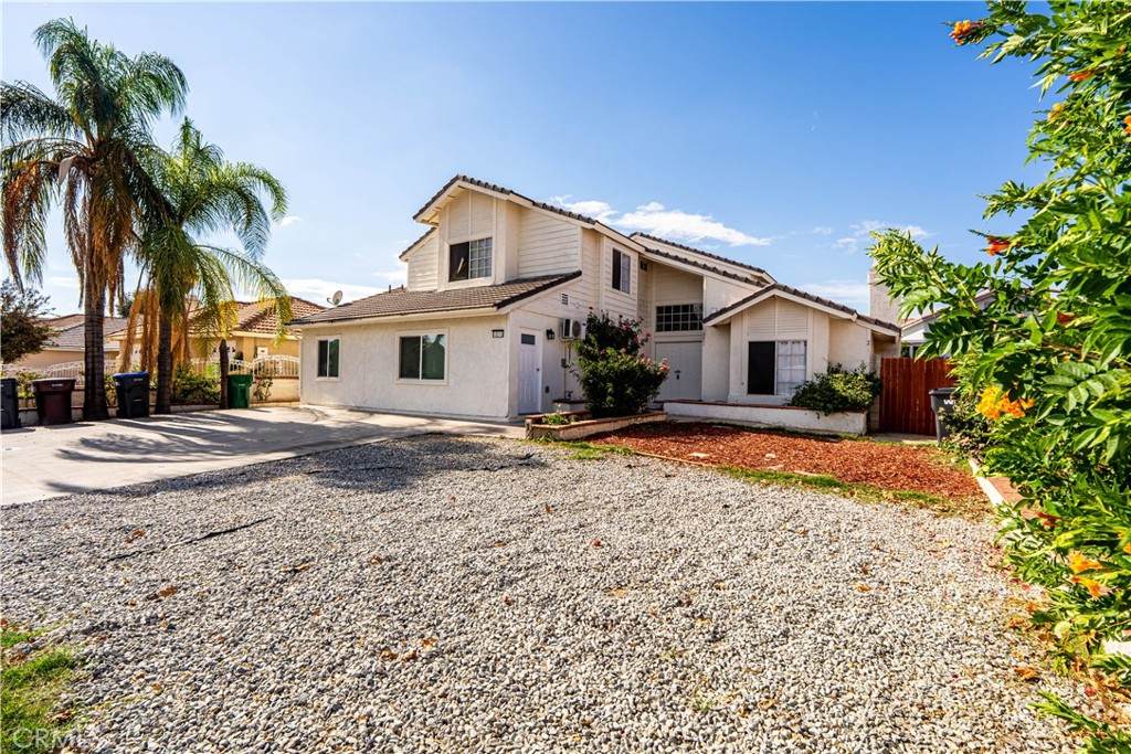 16211 Starview St - Photo 1