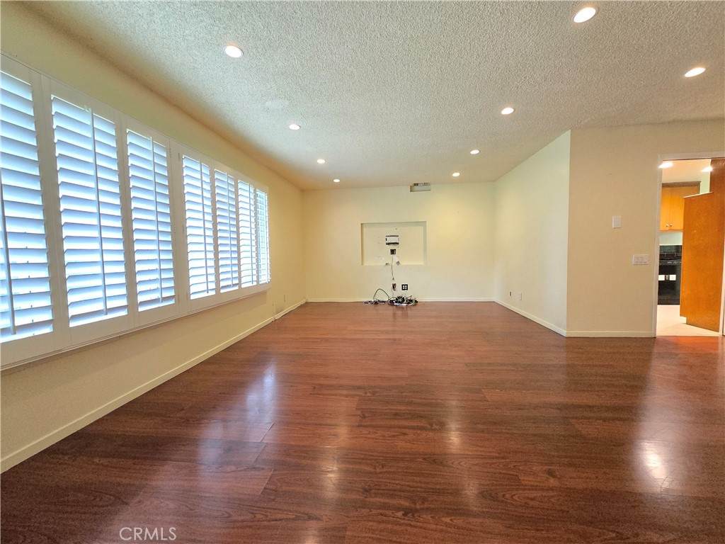 https://bt-photos.global.ssl.fastly.net/socal/orig_boomver_1_416010212-2.jpg