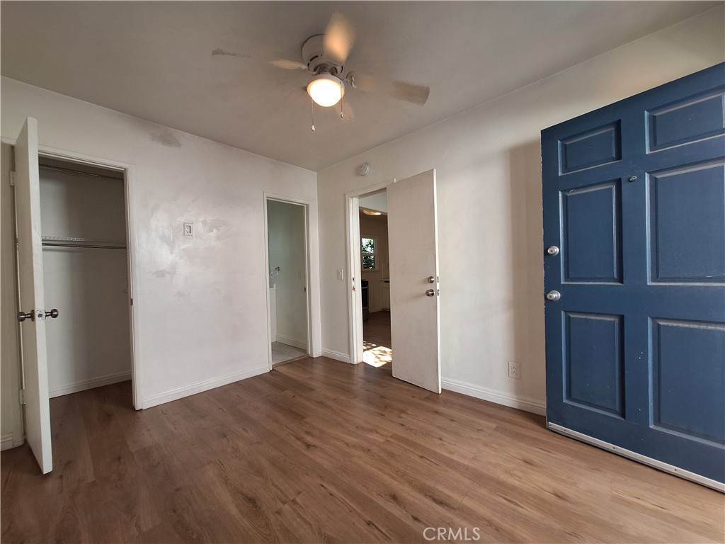 11528 Culver - Photo 1