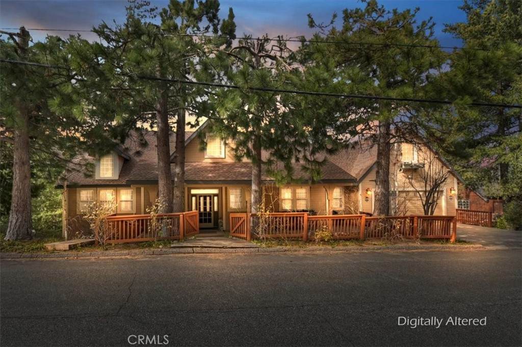 1254 Calgary - Photo 1