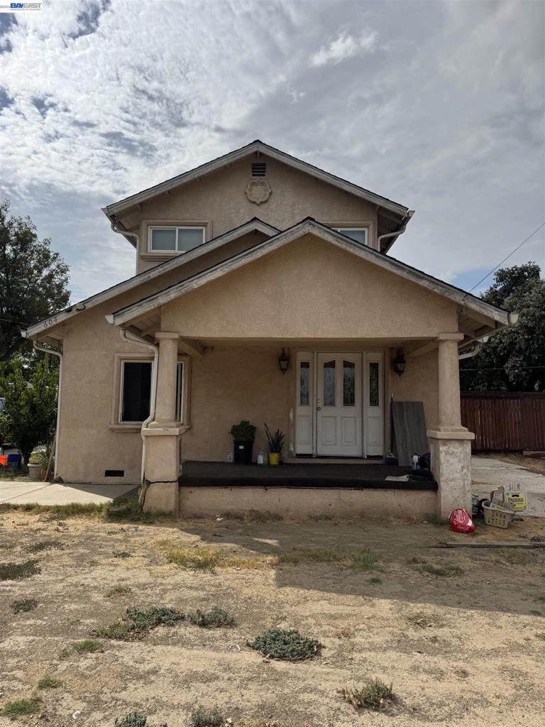 604 604 Sunset Avenue - Photo 1