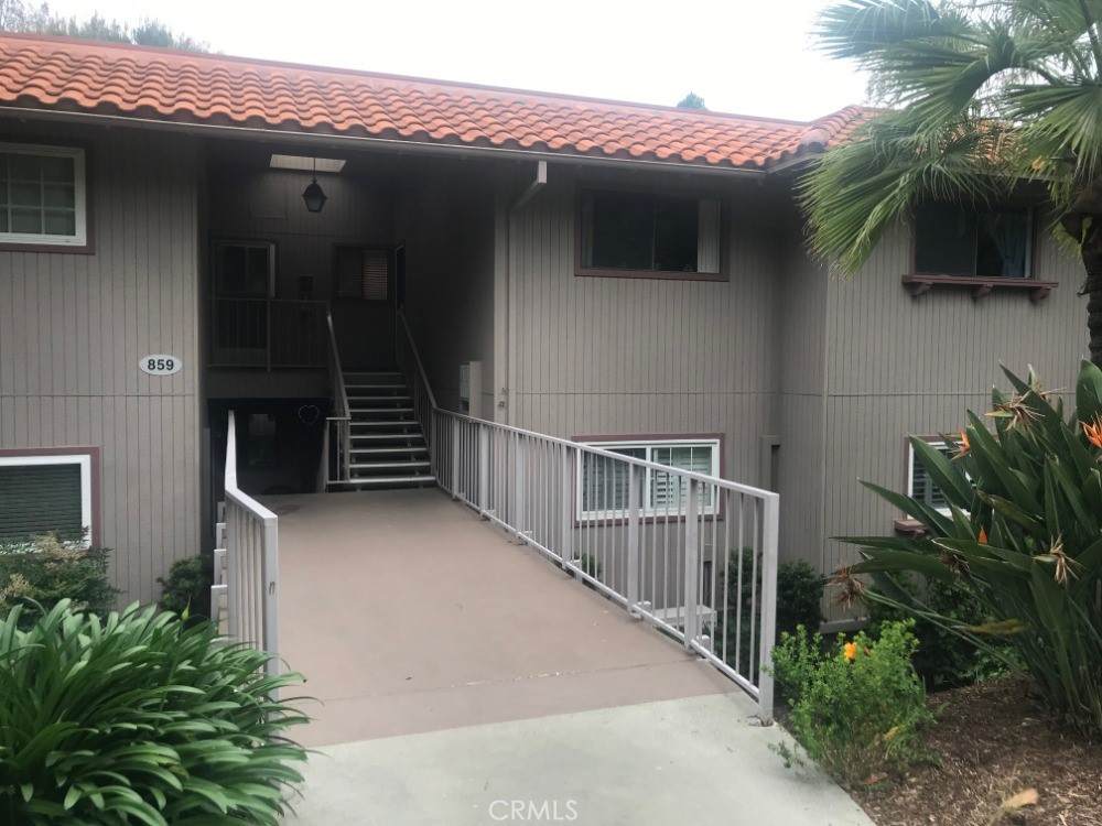 859 Ronda Mendoza - Photo 1