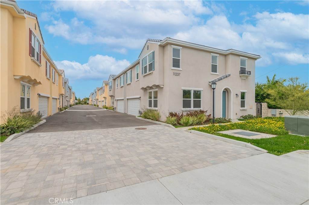 11237 Gladhill Road - Photo 1