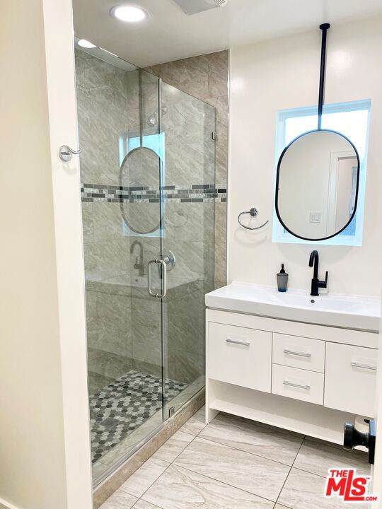 https://bt-photos.global.ssl.fastly.net/socal/orig_boomver_1_416149208-2.jpg