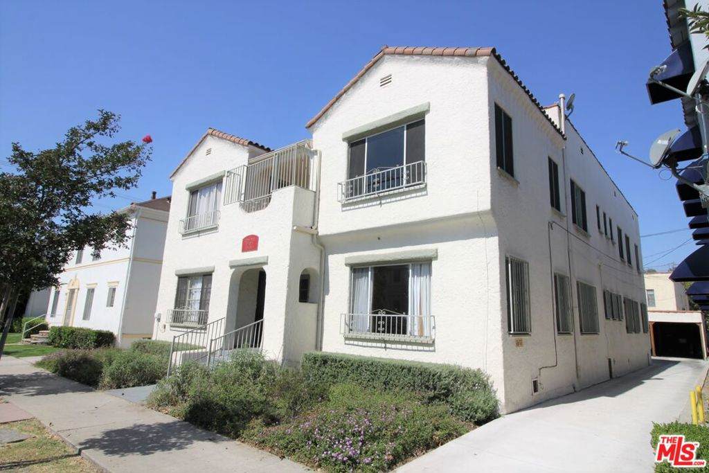 329 Ogden Drive - Photo 1