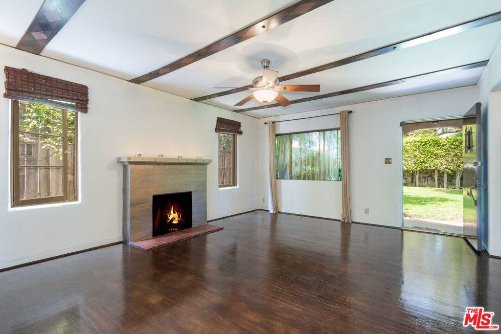 2506 28th Street - Photo 1