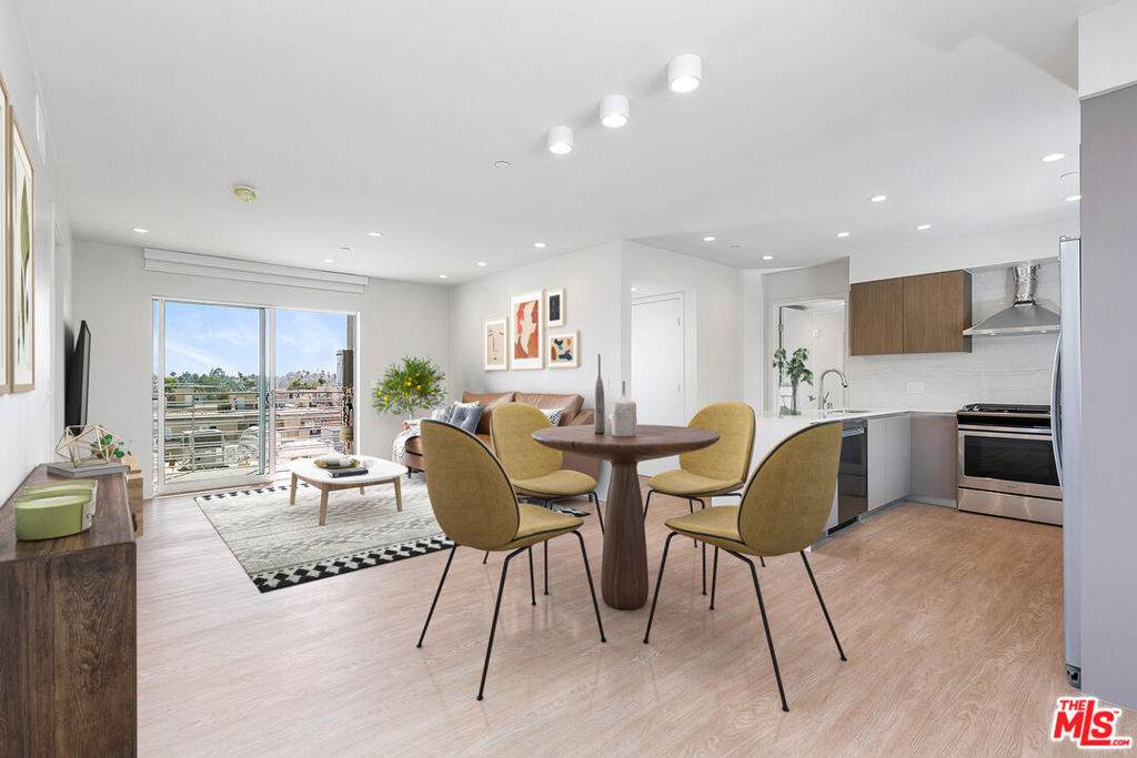 11837 Mayfield Avenue - Photo 1