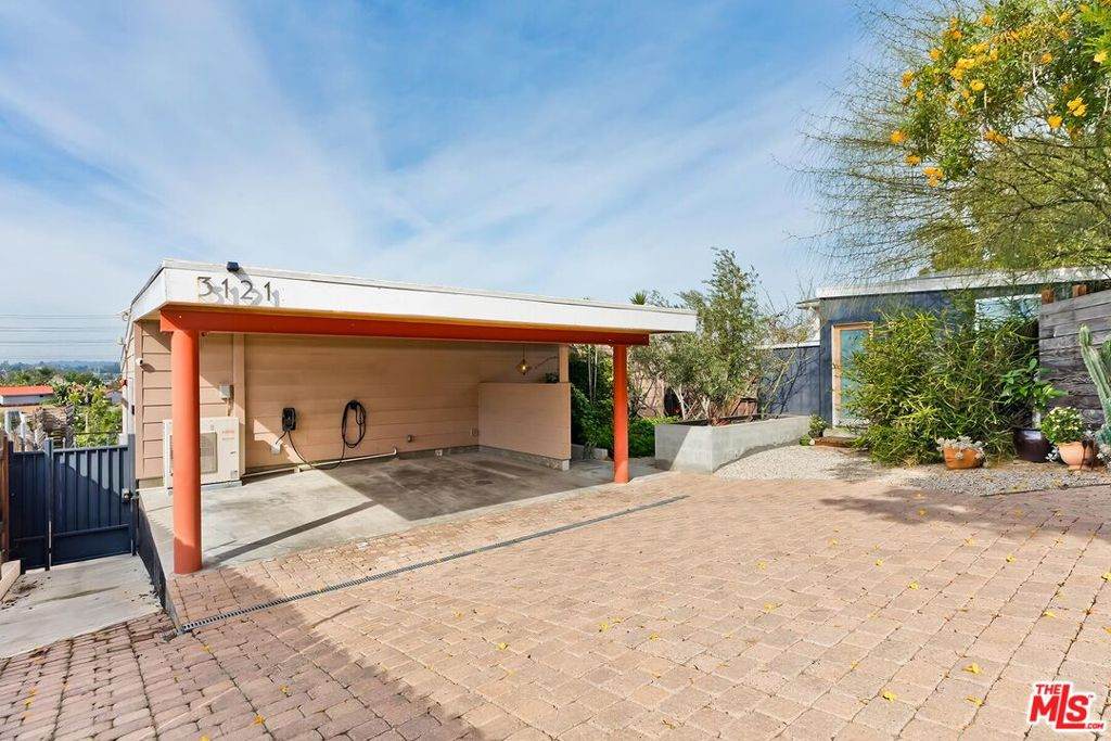 3121 Verdugo Place - Photo 1