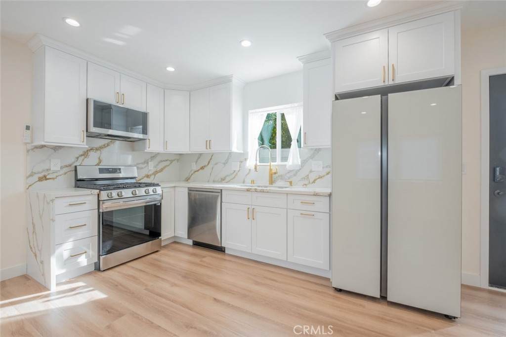 830 Highland Avenue - Photo 1