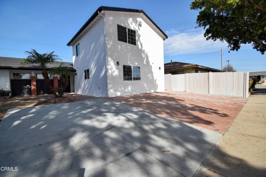 2711 Altus Way - Photo 1